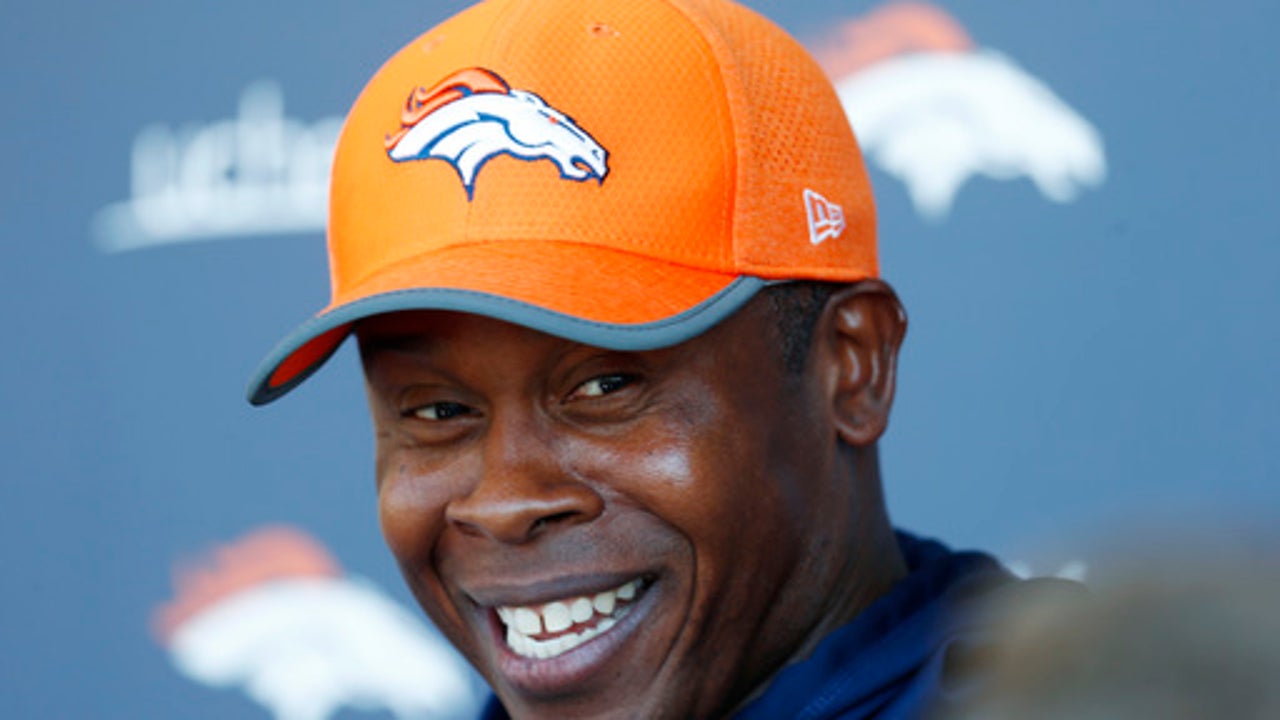 Broncos coach says QB competition hasn't really begun